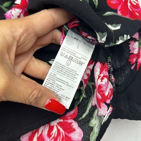 Old Navy Black Pink Floral Blouse Women’s Large Flowy Long Sleeve - Picture 6 of 8